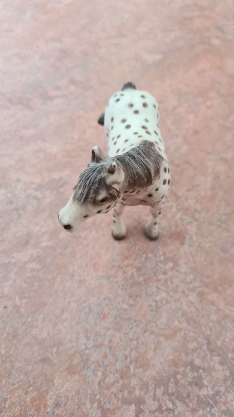 Schleich Statuette: Pferdefigur – Usato da Trimbach venduto da Meily2 1