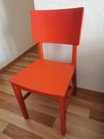 4 chaises en bois 
