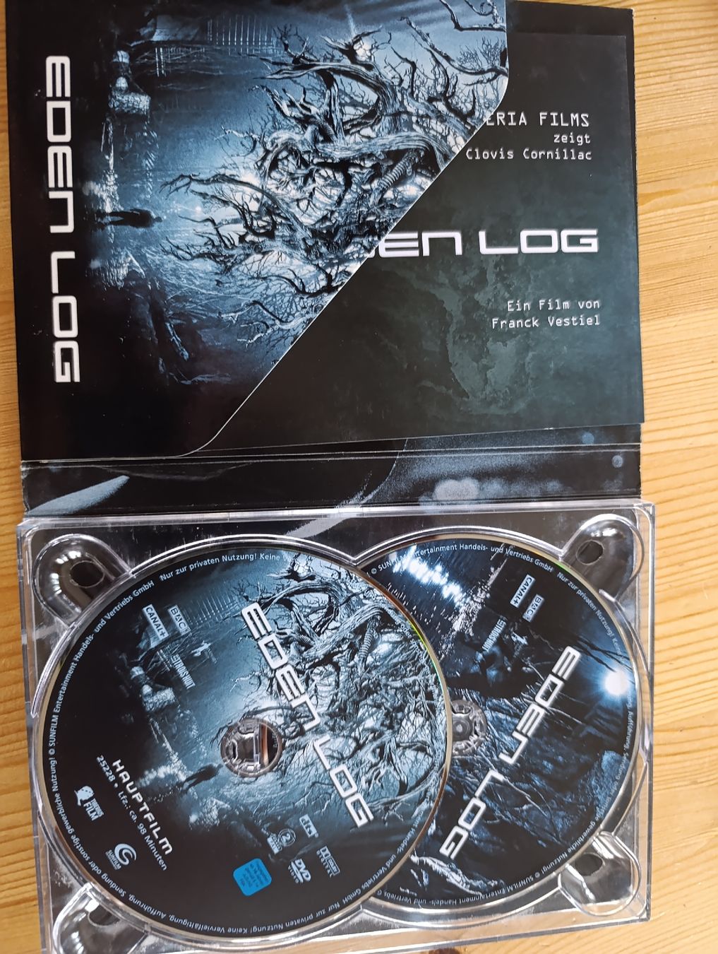 Alle DVDs: Eden Log – Gebraucht aus Fischenthal von Widder71 2