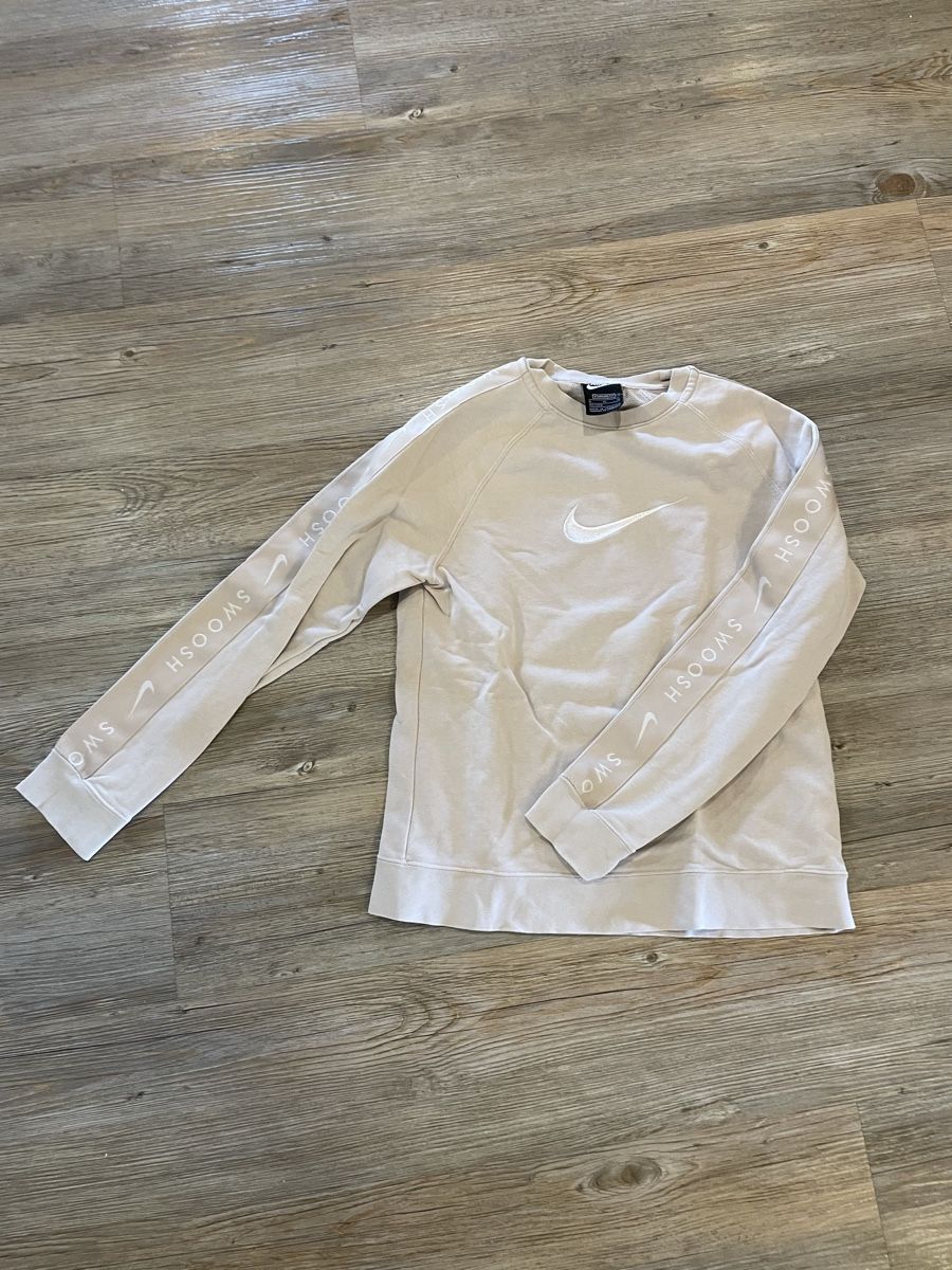 Nike Pullover & Sweatshirts: Nike Pullover   – Gebraucht aus Süderen von Da1910