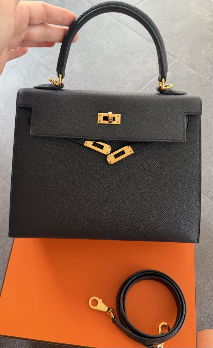 Hermès Taschen für Damen: HERMÈS Kelly 25 – Neu (gemäss Beschreibung) aus Pfäffikon SZ von happy.life 2