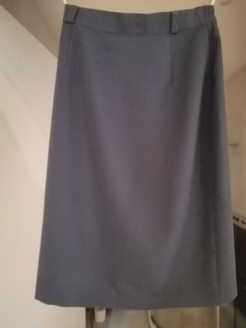 Gonne: Eleganter Jupe, dunkelblau – Usato da Rheinfelden venduto da Cleopatra2000
