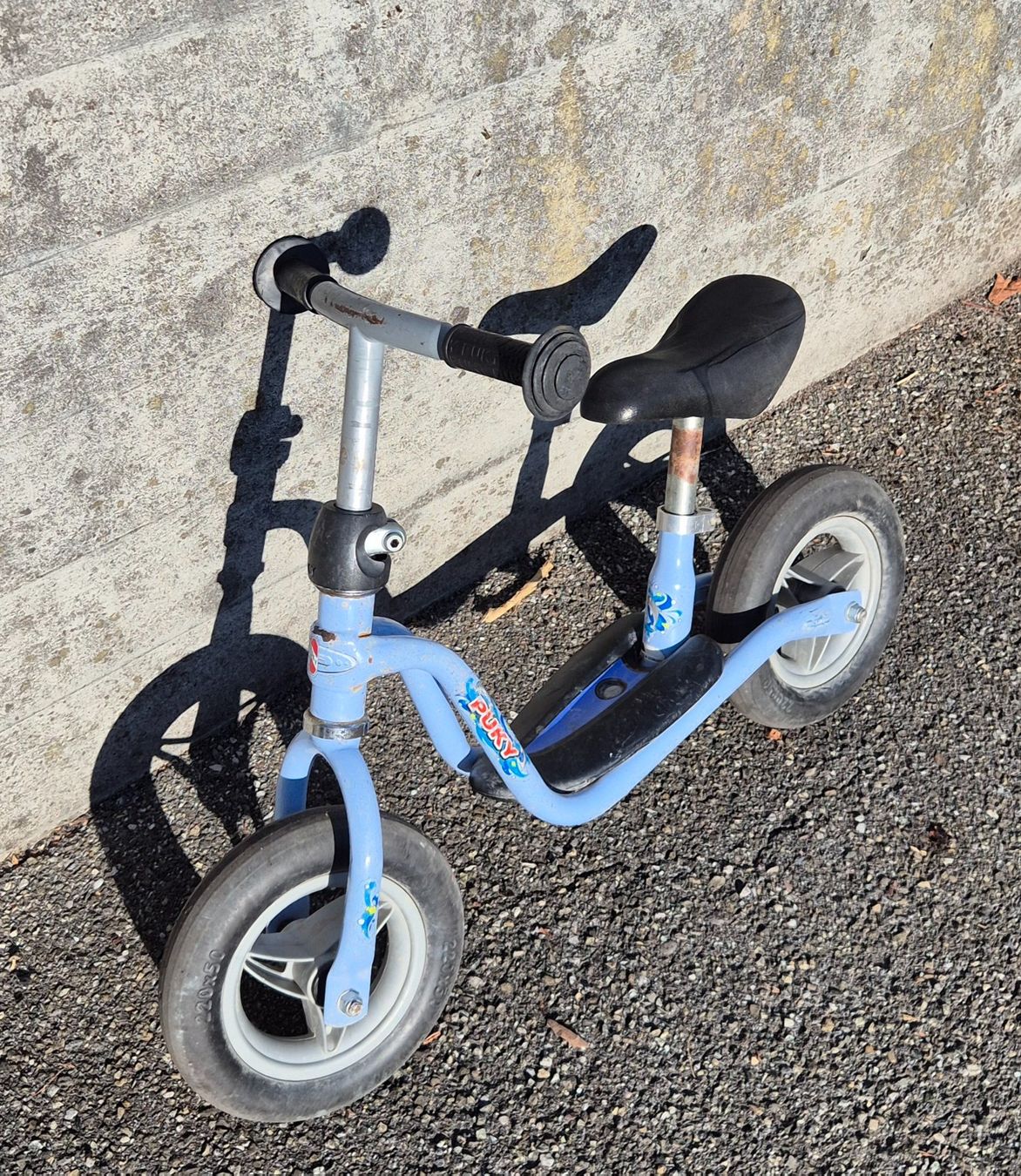 Puky Véhicules pour enfants: *** Puky Laufrad hellblau *** – D'occasion à Küsnacht ZH par Gniccho