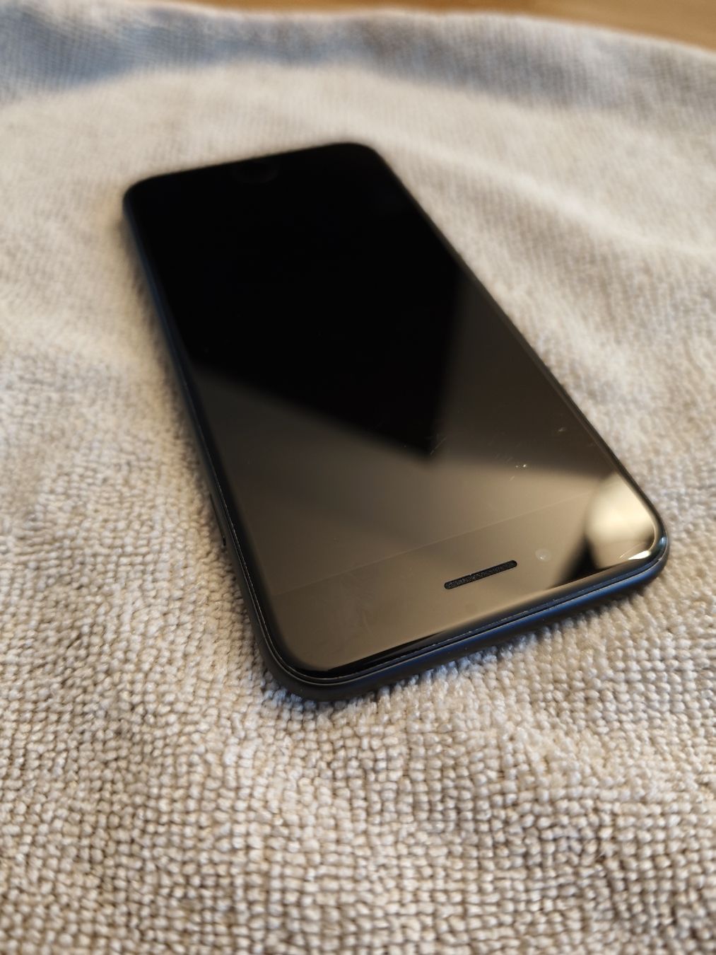Apple Telefoni cellulari / Smartphones: Apple iPhone SE 2022 - 64 GB – Usato da Volketswil venduto da Dbx_856 3
