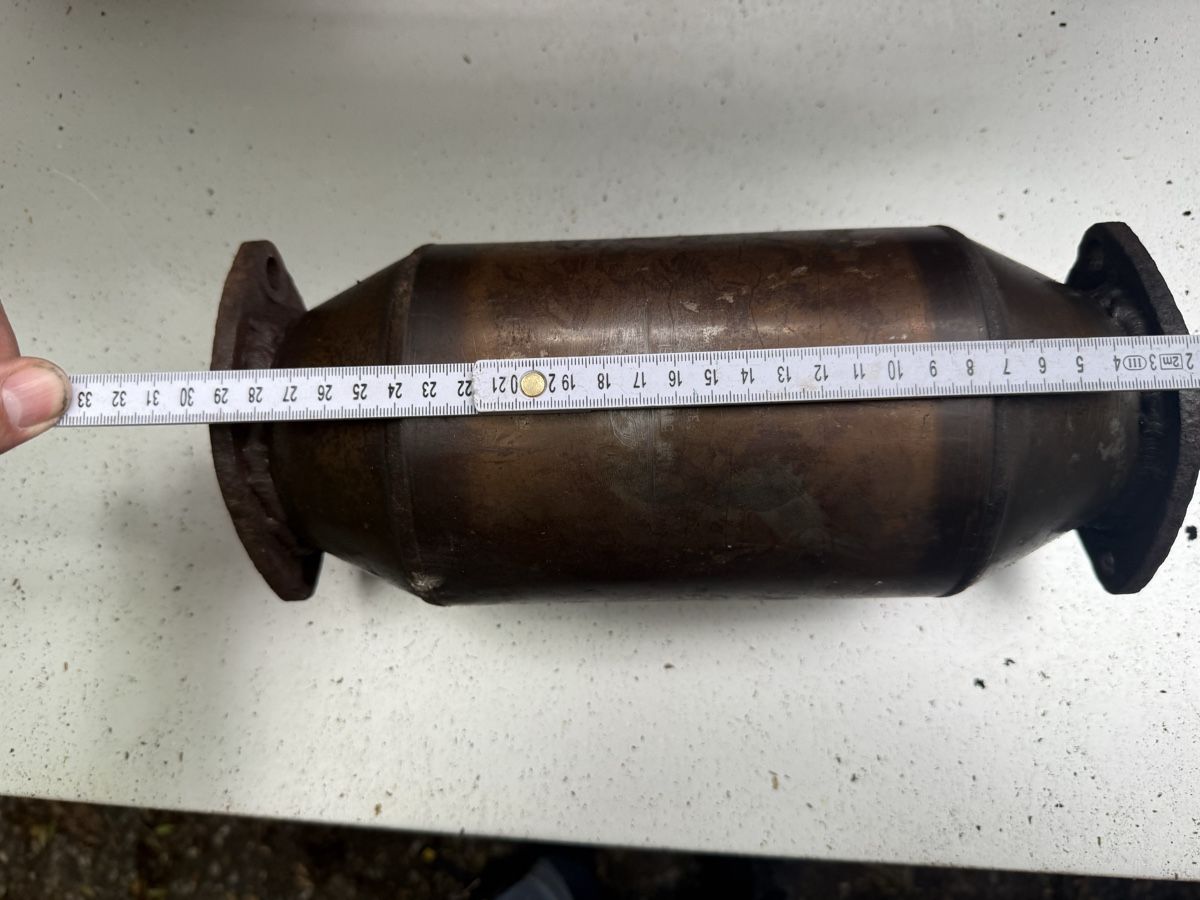 Sistemi di scarico: 200 Zellen Sport Katalysator  – Usato da Unterengstringen venduto da Birchermuesli63 2