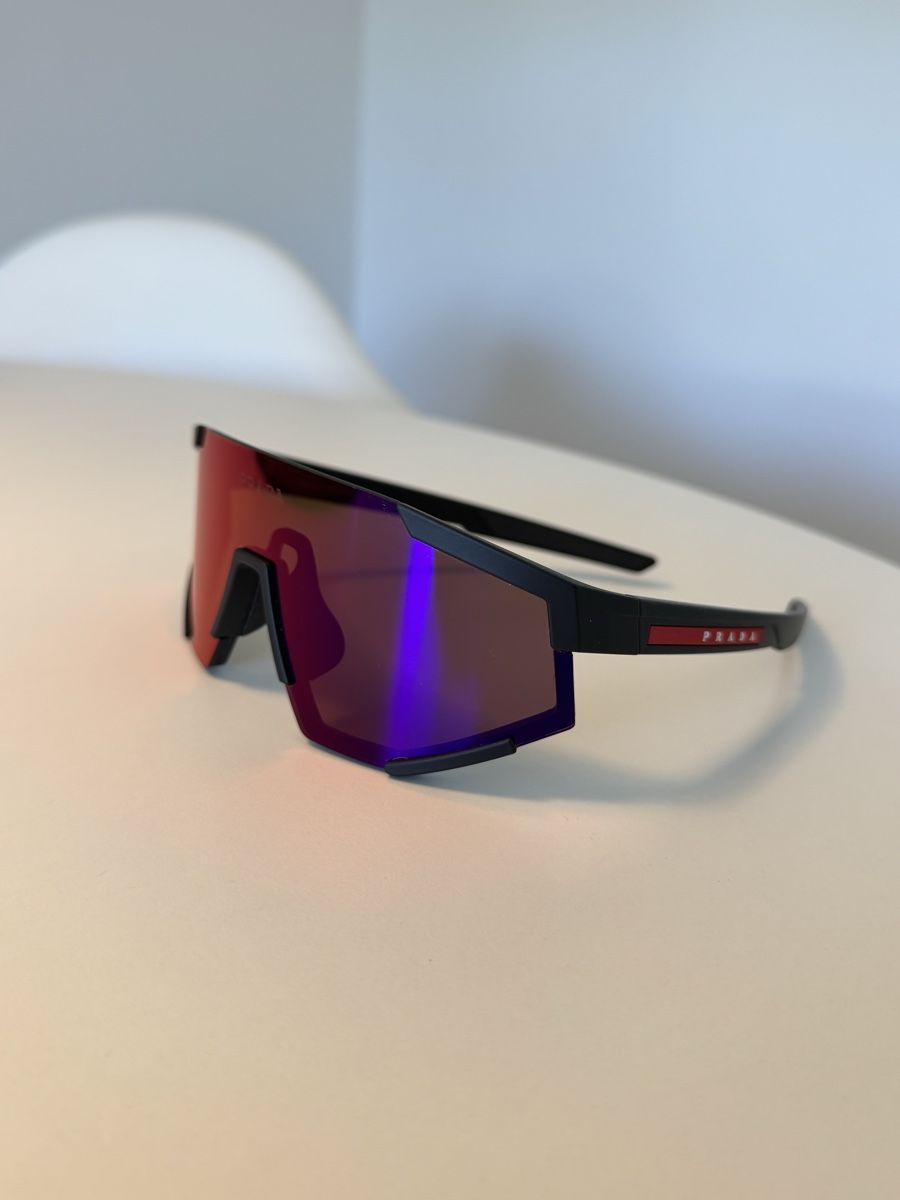 Prada Occhiali & Lenti: PRADA Linea Rossa Sonnenbrillen – Nuovo (secondo la descrizione) da Zürich venduto da cla_mz9s