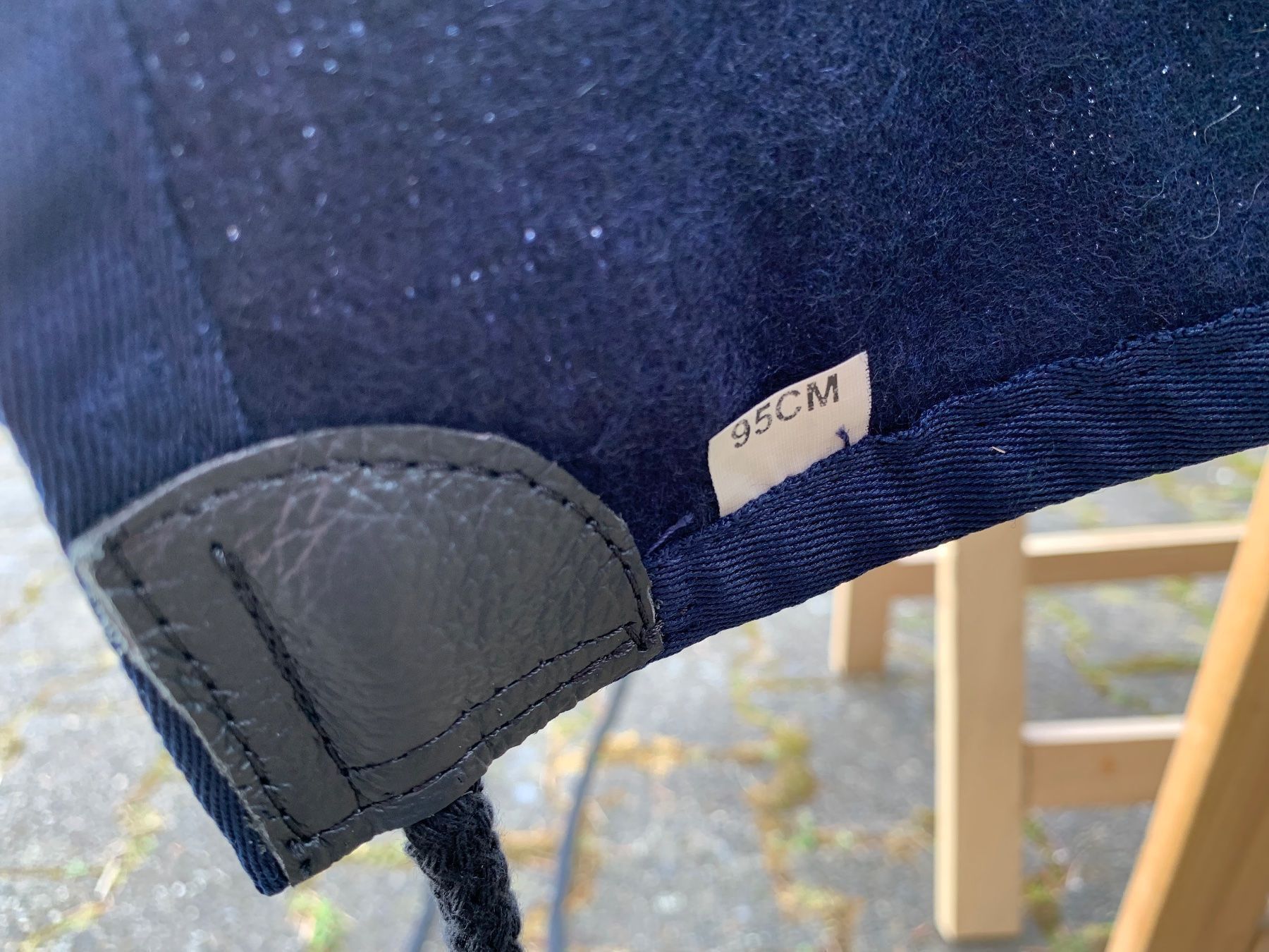 Carrozze: schöne dunkelblaue Bockdecke – Usato da Feldbach venduto da Olive1 9
