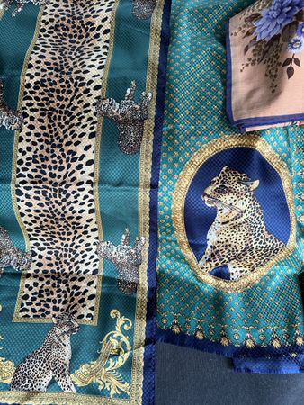 diverse Foulards
