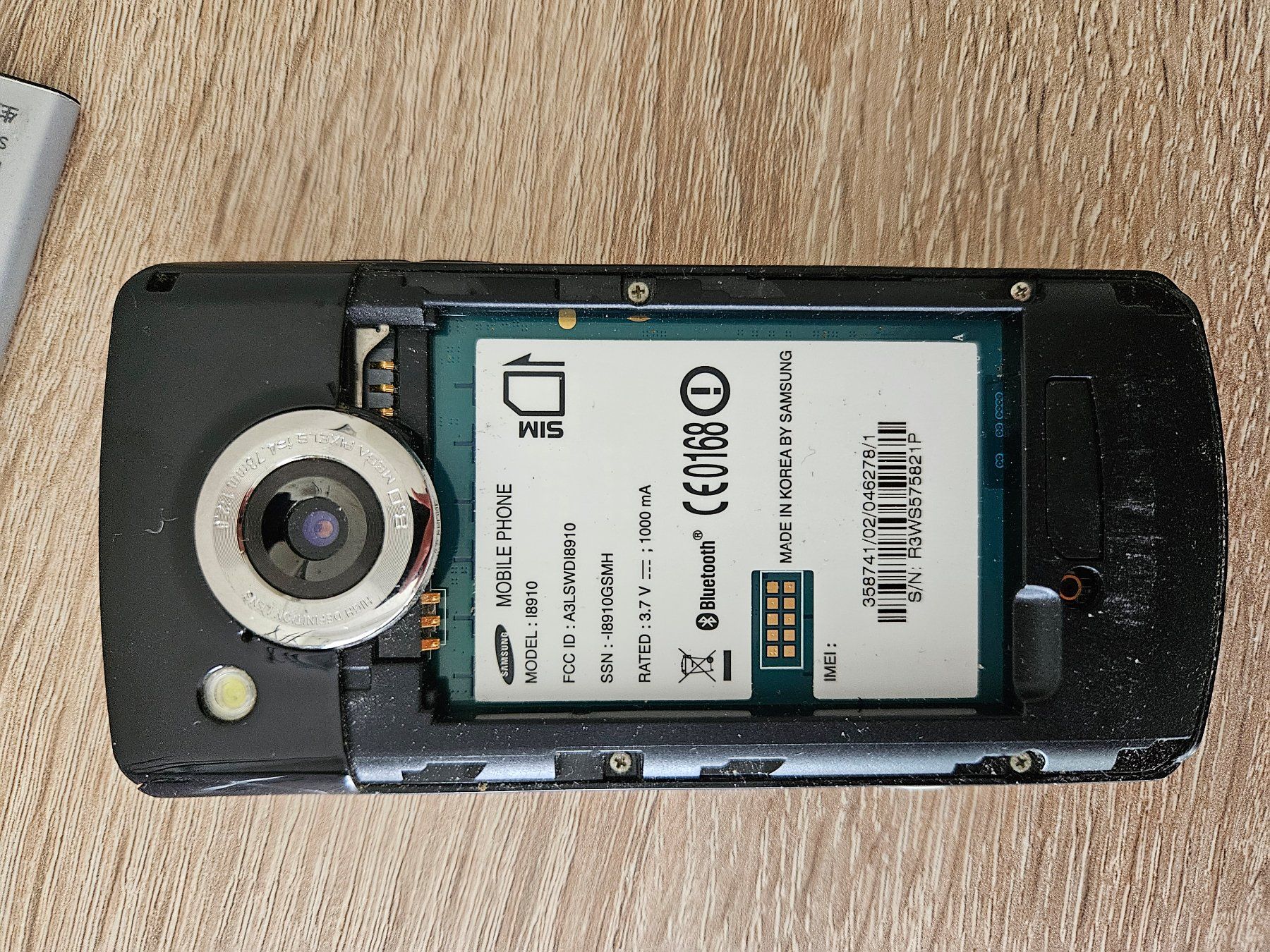 Samsung Telefoni cellulari / Smartphones: Samsung I8910 – Usato da Wauwil venduto da seriously3 6