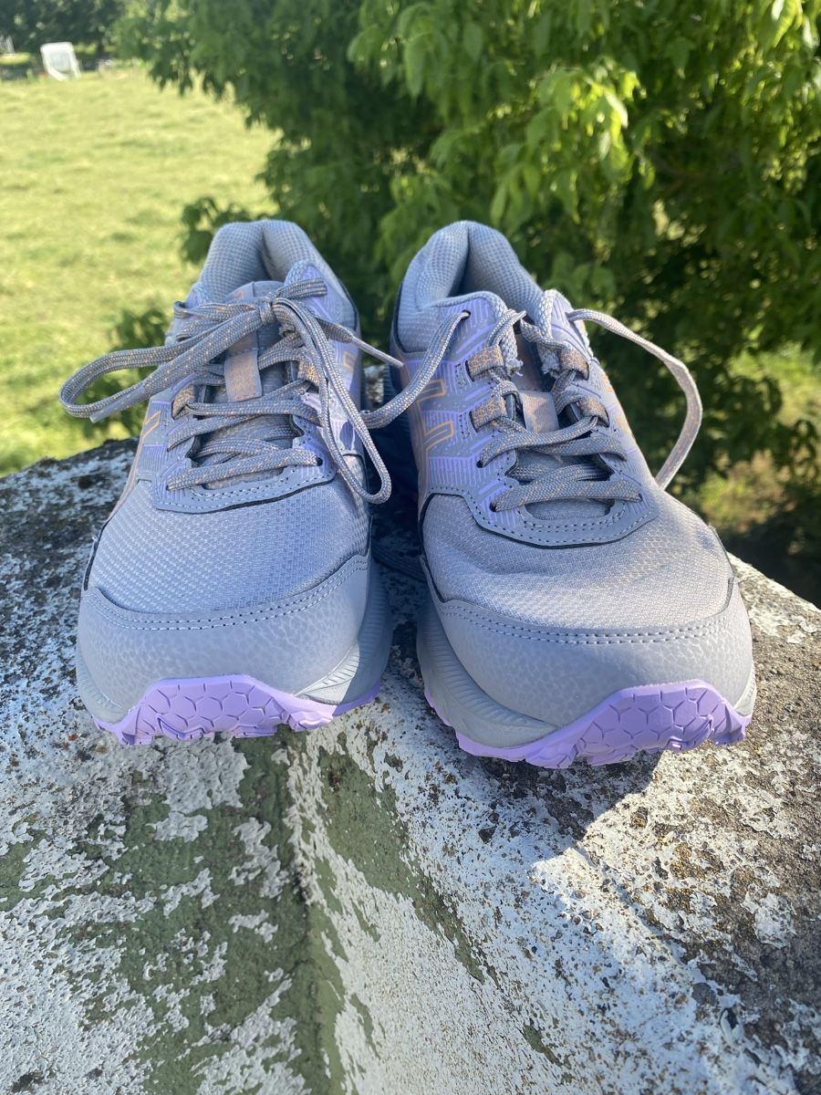 Asics Damenschuhe: ASIC Gel Grösse 40 – Gebraucht aus Obergerlafingen von Schilu-2017 1
