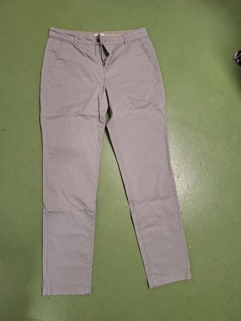 graue Hose