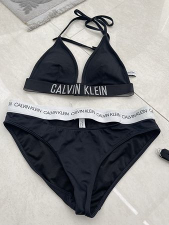 Schwarzer Calvin Klein Bikini, Grösse S