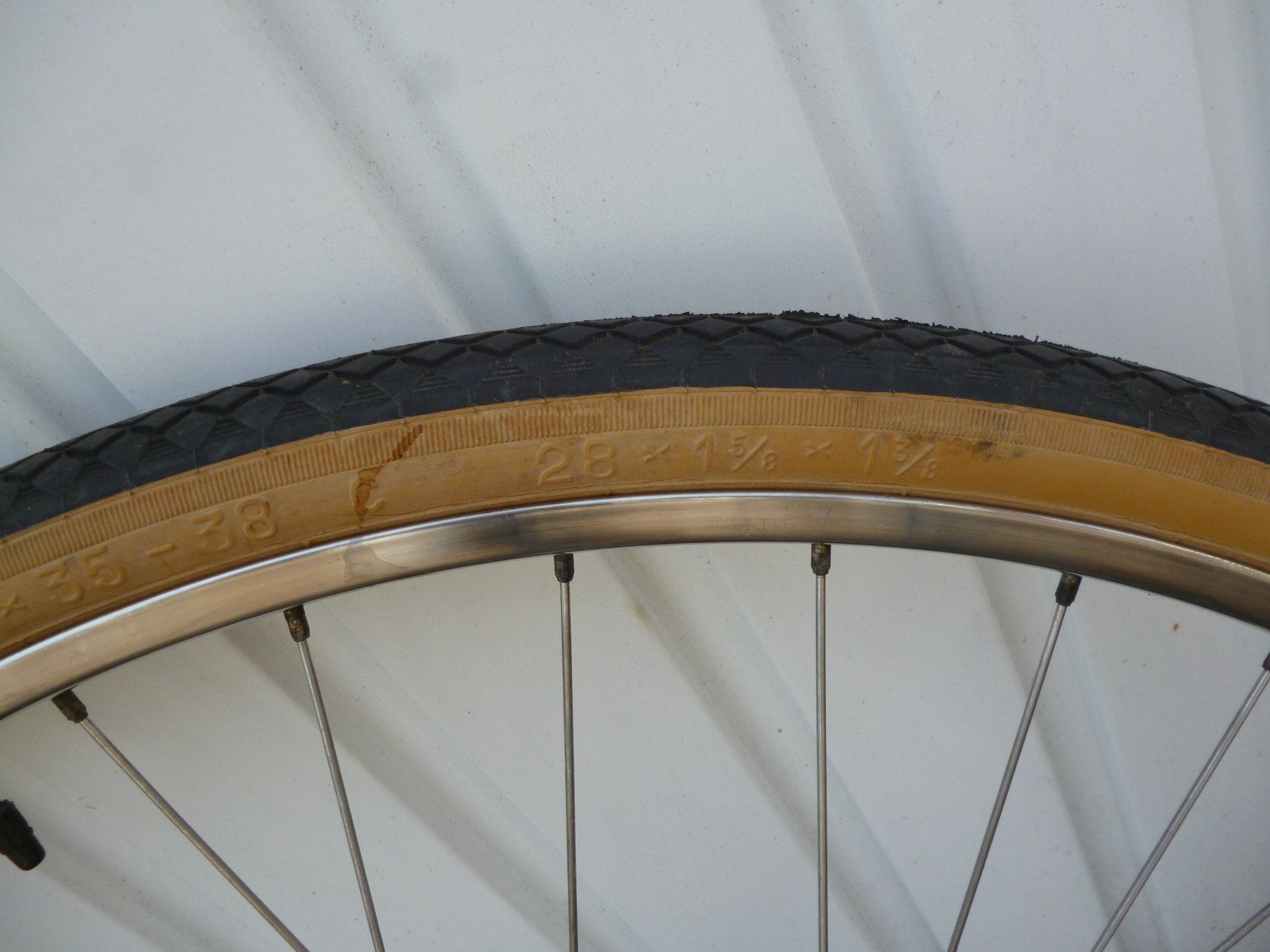 Pezzi di ricambio: Hinterrad Vintage – Usato da Neuhausen venduto da Charlotte51 3