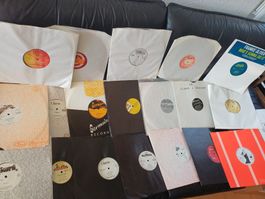 Konvolut Vinyl Schallplatten Reggae Dancehall 45 und 33 20St