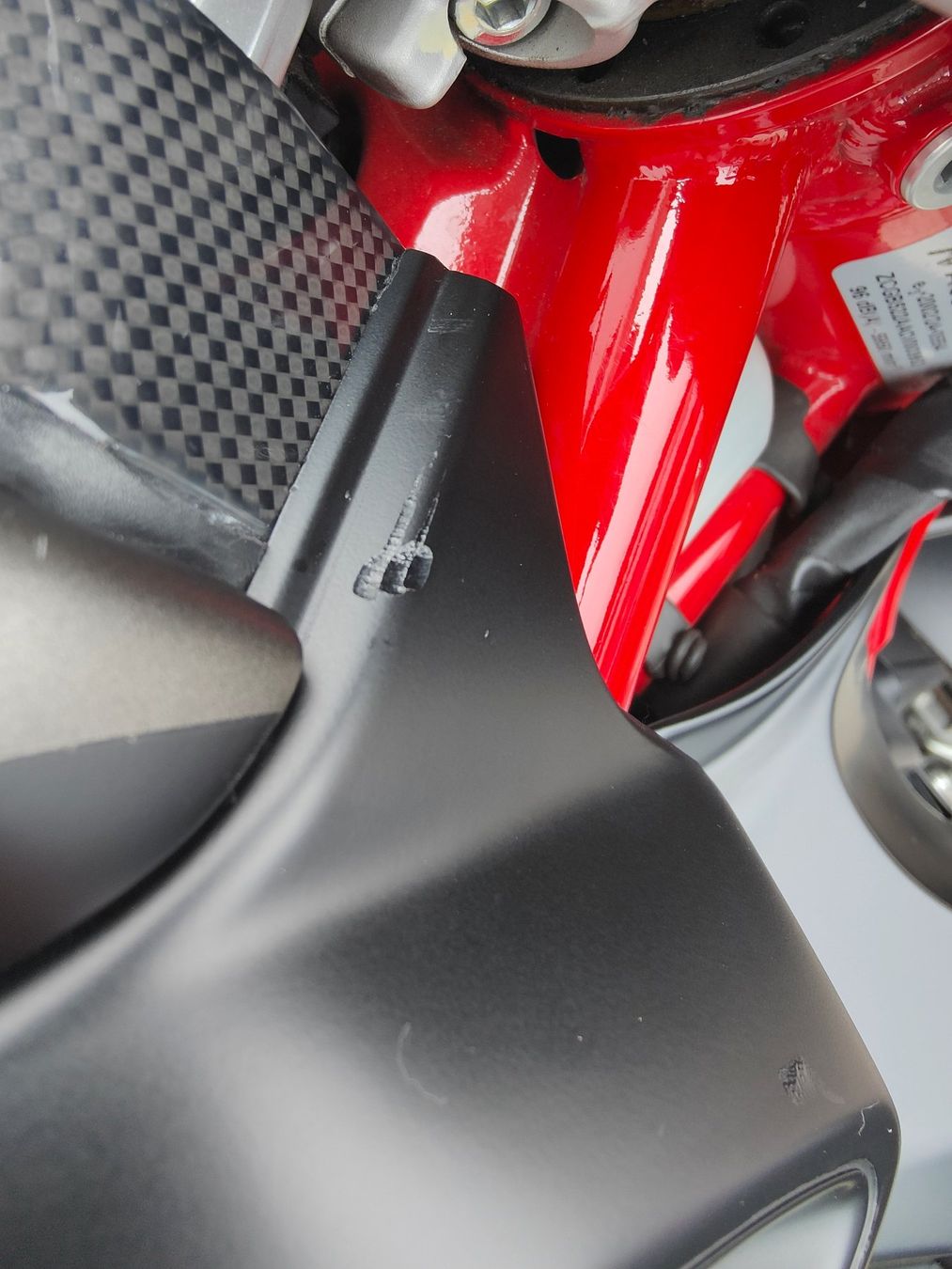 MV Agusta Strada: MV Agusta Brutale 1090RR, Jg. 2012 – Usato da Oberurnen venduto da Soola 8
