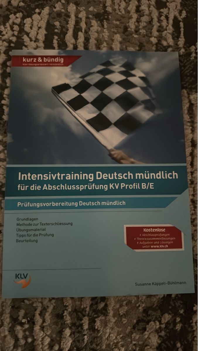 Libri: Intensivtraining Deutsch mündlich KV Profil B/E - Top! – Nuovo (secondo la descrizione) da Wetzikon venduto da ana_5lwx