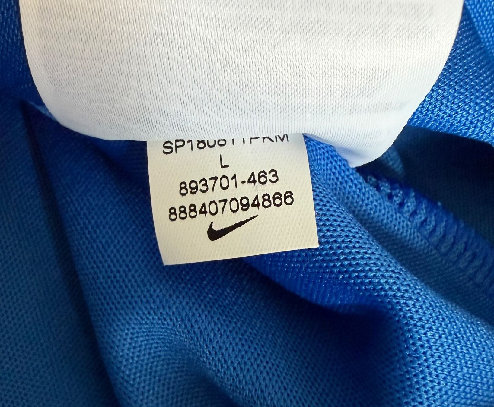 Nike Jacken: Nike Trainingsjacke Pullover, Gr. L, NEU! – Neu und originalverpackt aus Walchwil von BackstageBruder 5