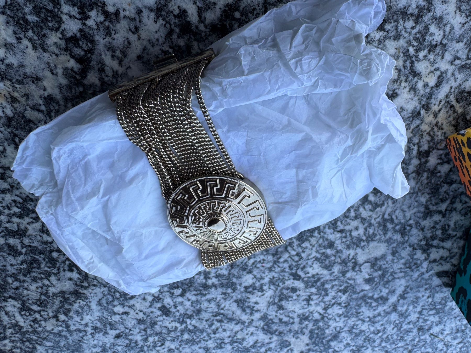 Bracelets: Bracelet VERSACE for H&M – Neuf avec emballage d'origine à Mellingen par zeb_ty5h 3