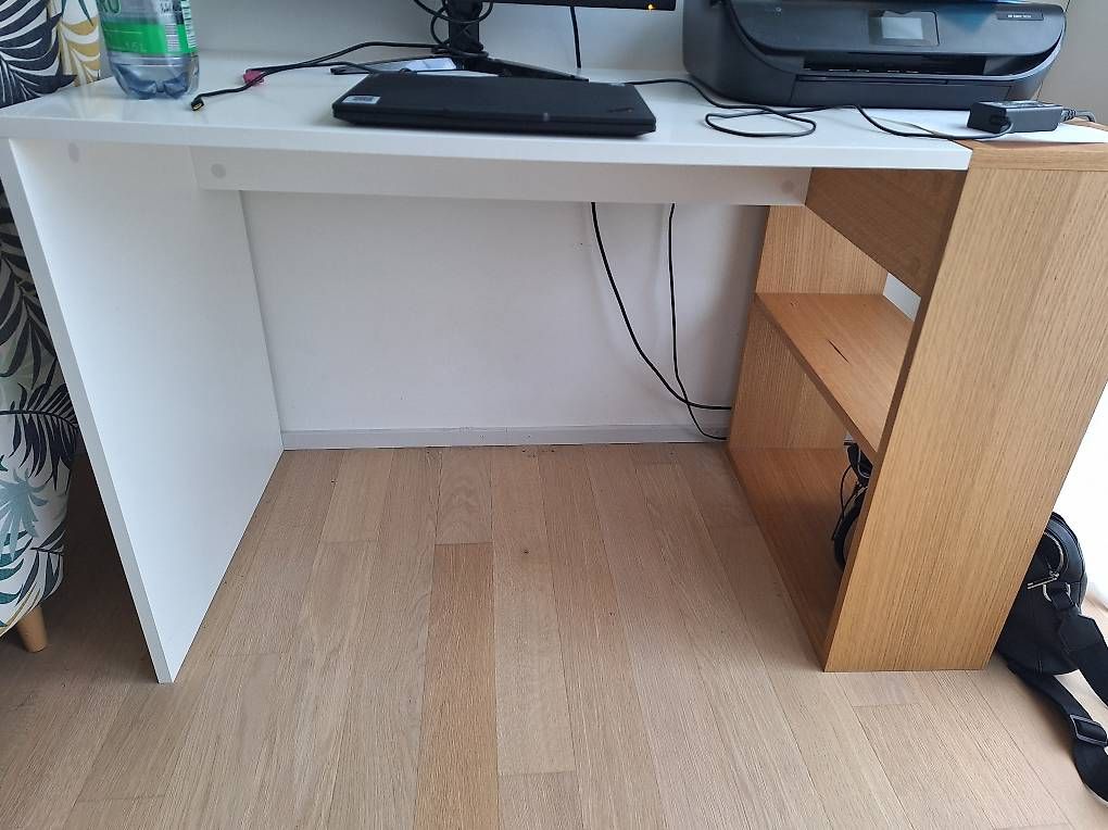 Schreibtische: Schreibtisch – Gebraucht aus Zürich von MatShopping