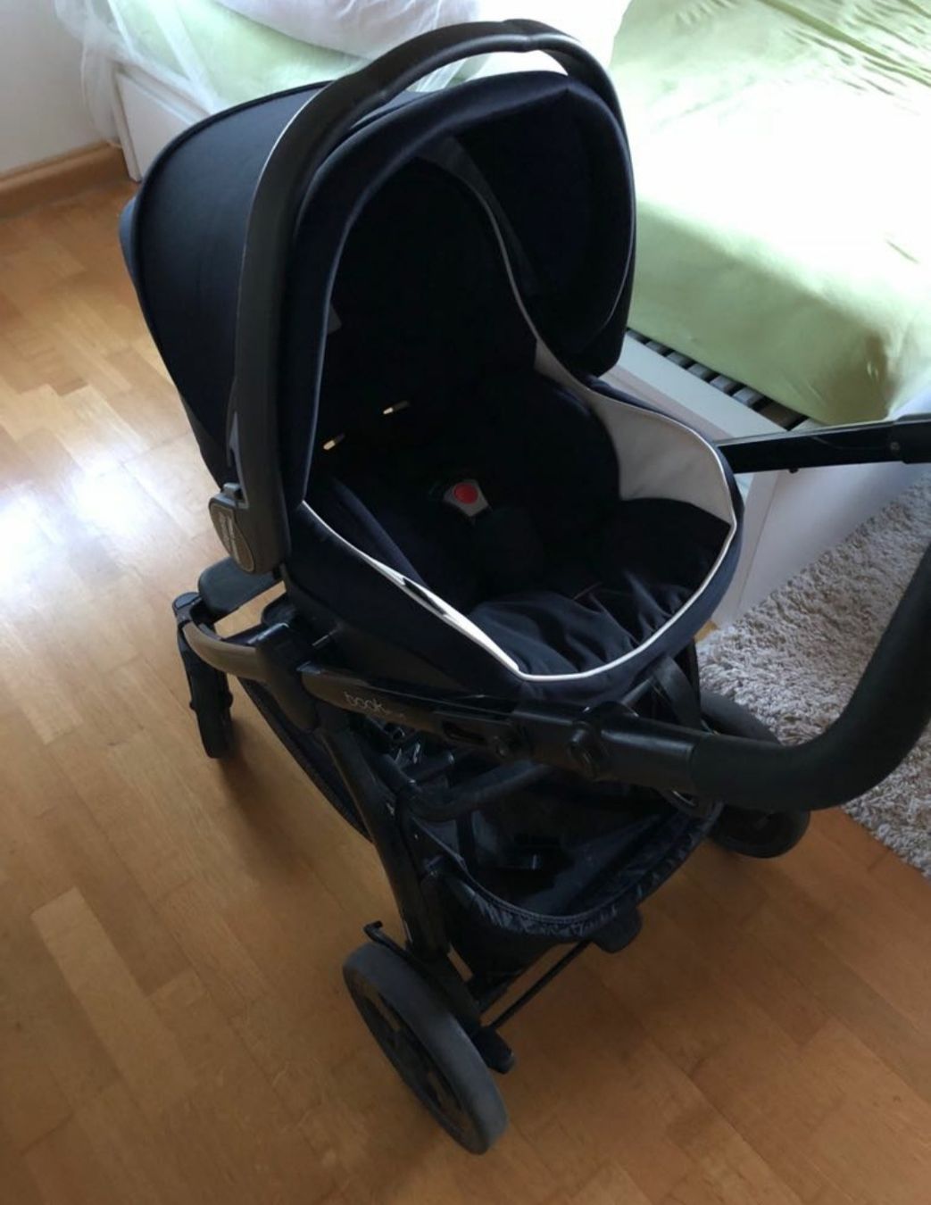 Peg Perego Carrozzine: Peg Perego Book Plus 3-in-1 Kinderwagen-Set – Usato da Bürglen TG venduto da ici_5dcg 5