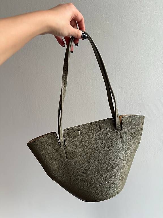 Trussardi Borse: Borsa Trussardi – Nuovo (secondo la descrizione) da Lugano venduto da Ru_Le
