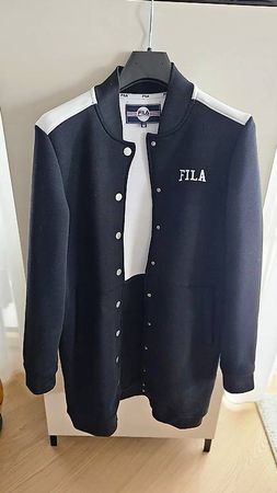 Très jolie veste longue Fila Taille M