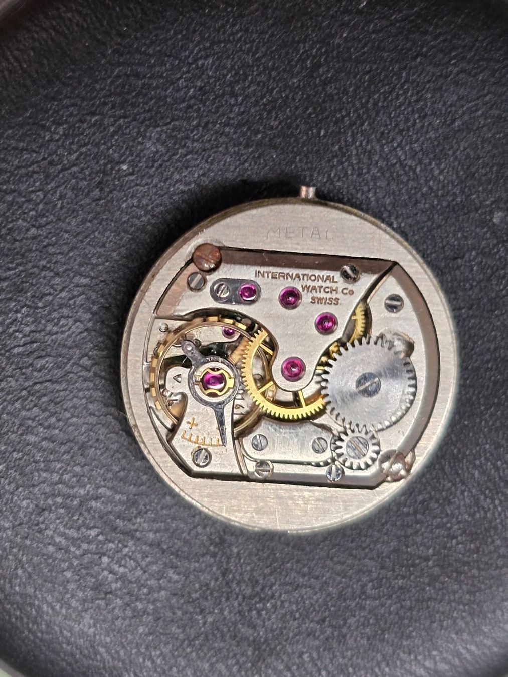 IWC Orologi: Mouvement IWC C41 tige cassé – Usato da Tramelan venduto da Nirdan 1