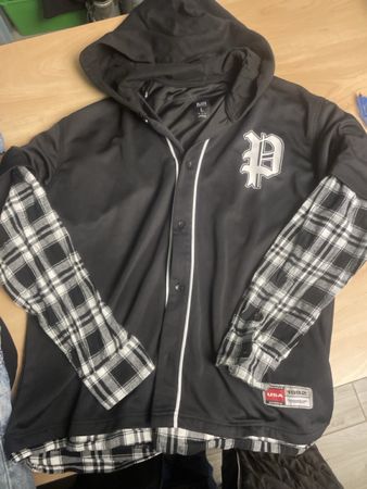 Black Squad Hoodie Jacke Gr. L mit Hemdärmel – neu