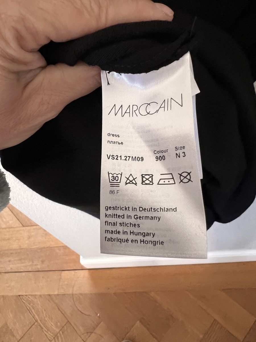 Marc Cain Vestiti: Strickkleid Marc Cain, Gr. 38, schwarz,  – Usato da Solothurn venduto da Brini06 4