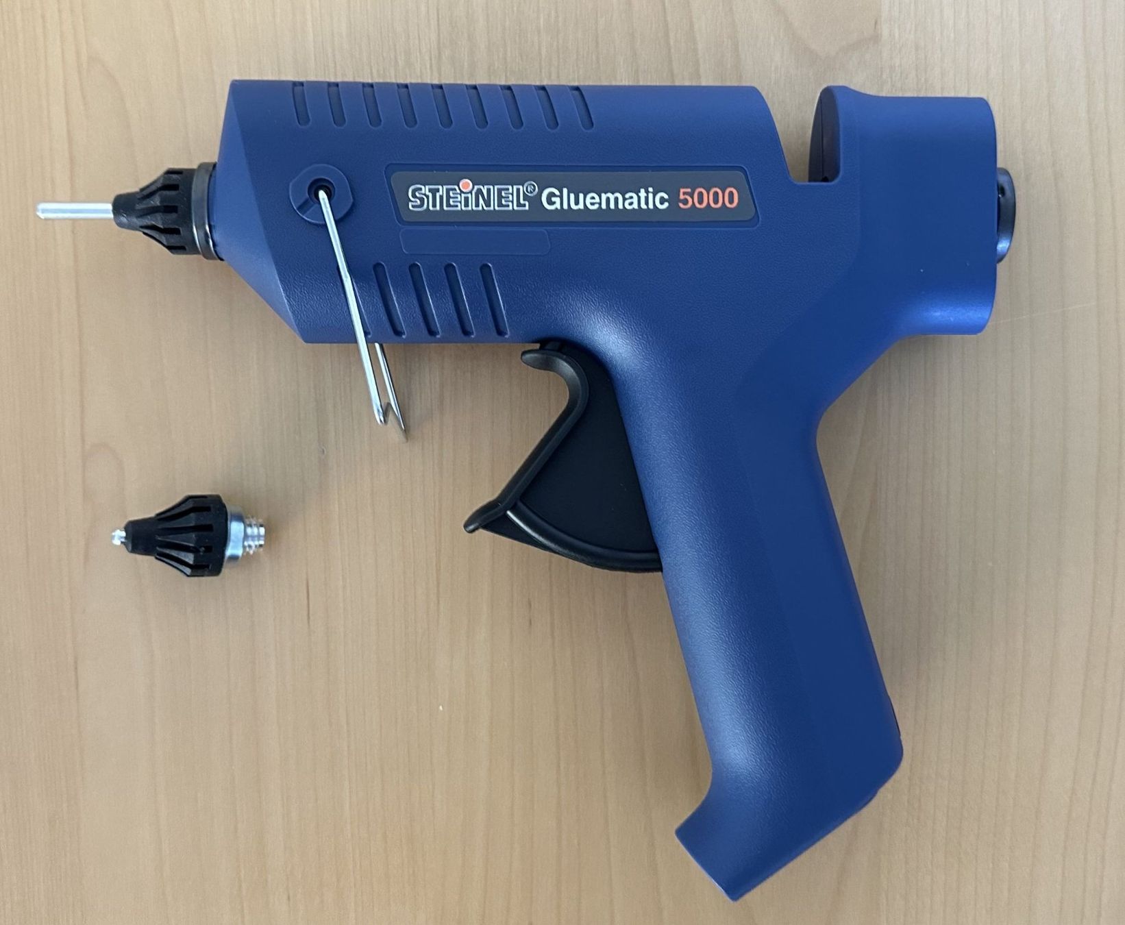 Steinel Tutti gli attrezzi: Steinel - Heissklebepistole - Gluematic 5000 – Usato da Dielsdorf venduto da Empowered 2