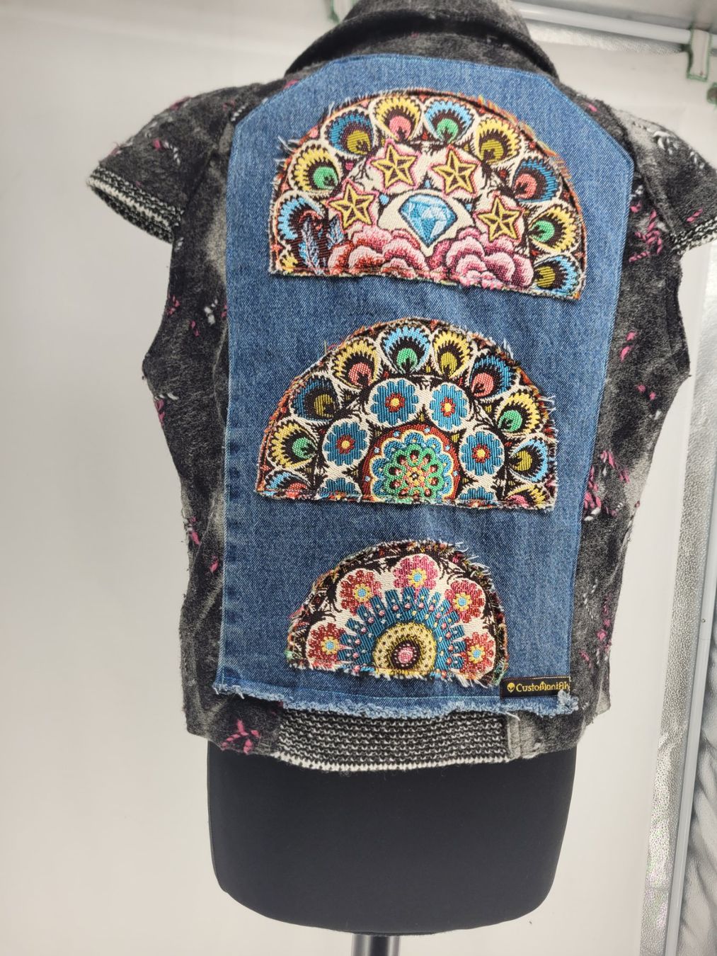 Gilet & Giacche: Gilet pièce unique, taille M - comme neuf – Usato da Lausanne venduto da PlusValue_Lausanne 4