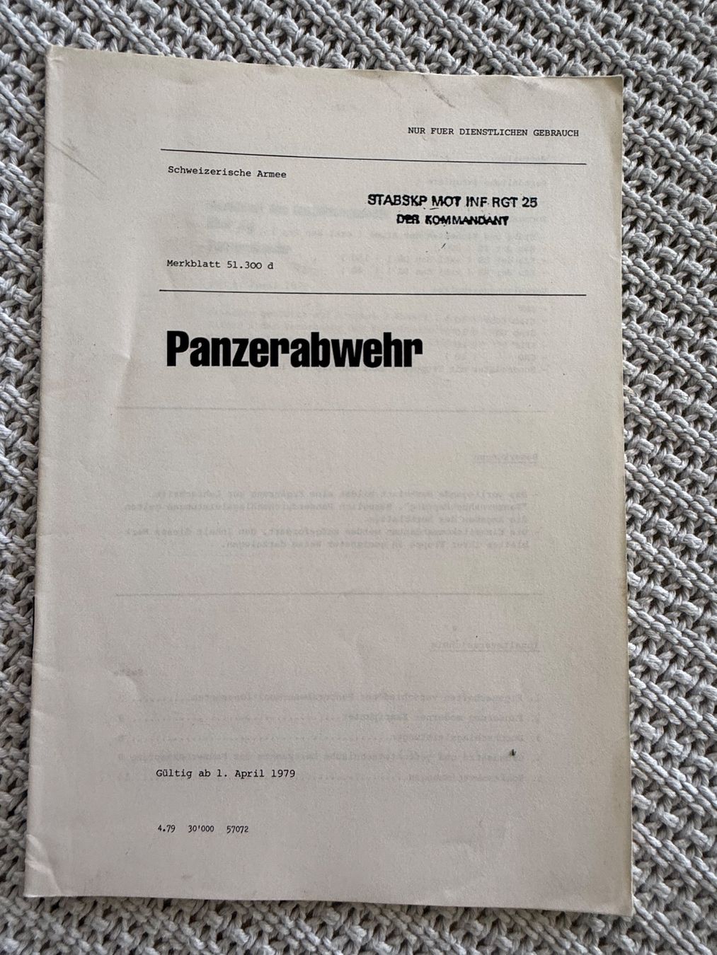 Libri: Merkblatt: Panzerabwehr (1979) - Schweizer Armee – Usato da Brütten venduto da Hst1