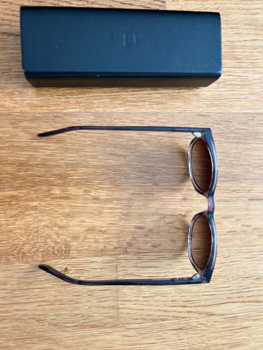 Viu Occhiali & Lenti: Viu Sonnenbrille mit Etui/Brillentuch – Usato da Glattpark(Opfikon) venduto da ste_n99y 3