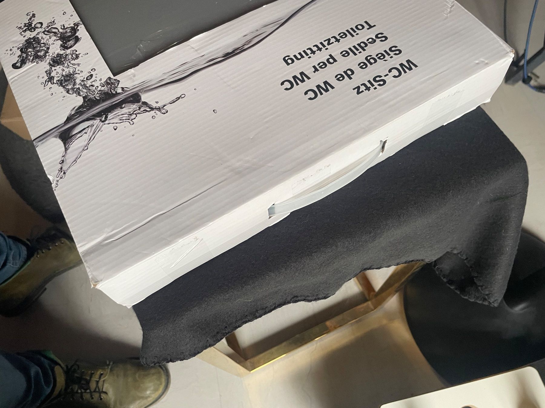 WC: Diaqua WC-Sitz Madrid Silber Slow Down strong fix neu – Gebraucht aus Embrach von xenovolcano 3