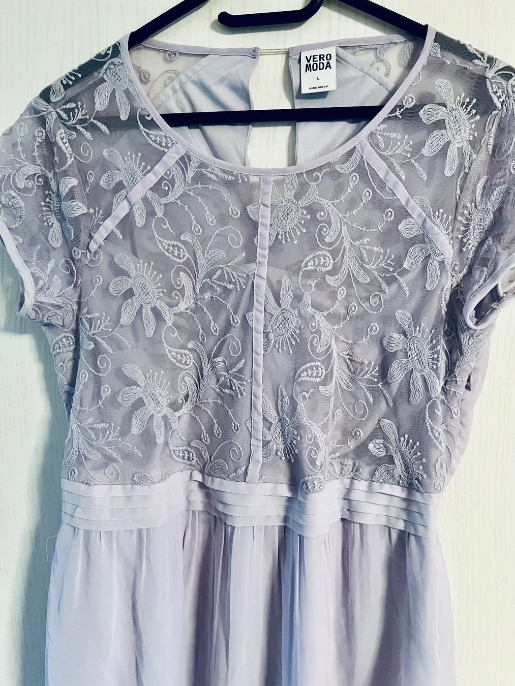 Vero Moda Kleider: Vero Moda Damen Kleid Gr. L – Gebraucht aus Frauenfeld von Repsol_Vani 1