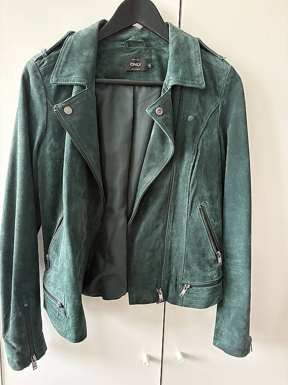 Jacken: Wildlederjacke Mango – Gebraucht aus Basel von Stef114 2