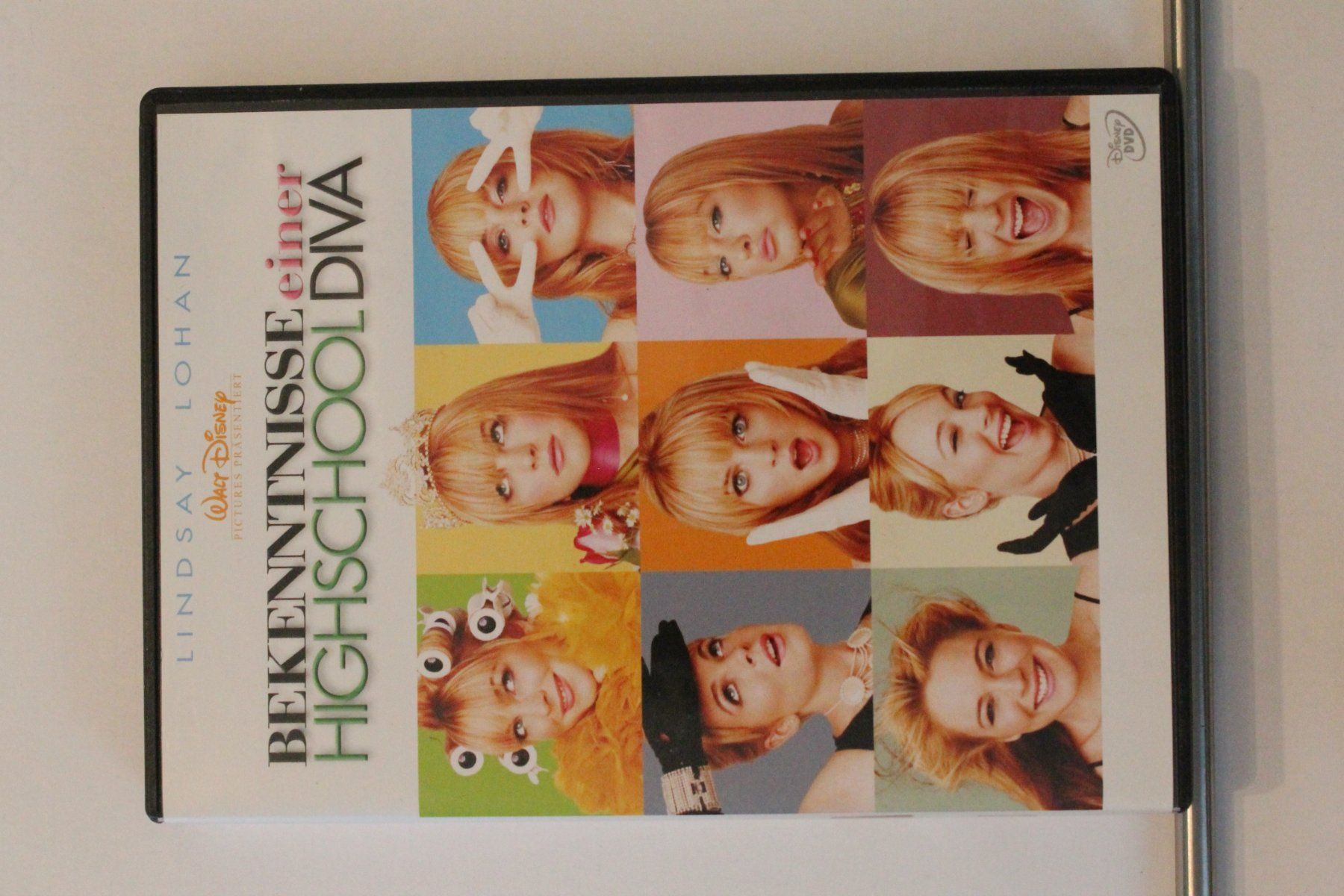 Tutti i DVDs: Bekenntnisse einer Highschool Diva – Usato da Grenchen venduto da Manuel.We