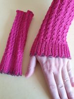 Armstulpen / Amedisli / Pulswärmer pink/beere, mit Perlen
