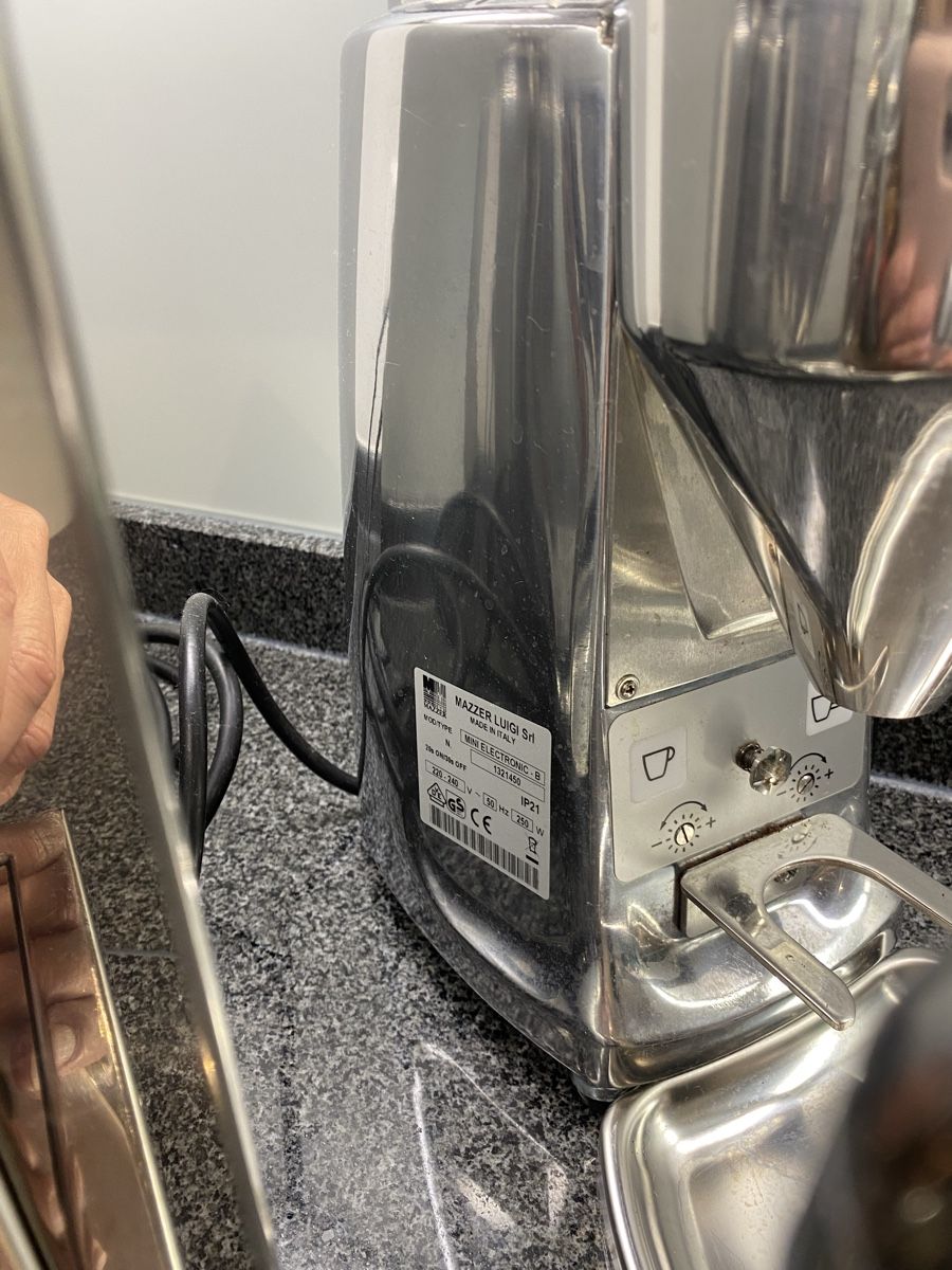 Rocket Macchine per caffè & Macchine per espresso: Rocket Milano mit Mazzer Mühle – Usato da Jona venduto da WPB 4
