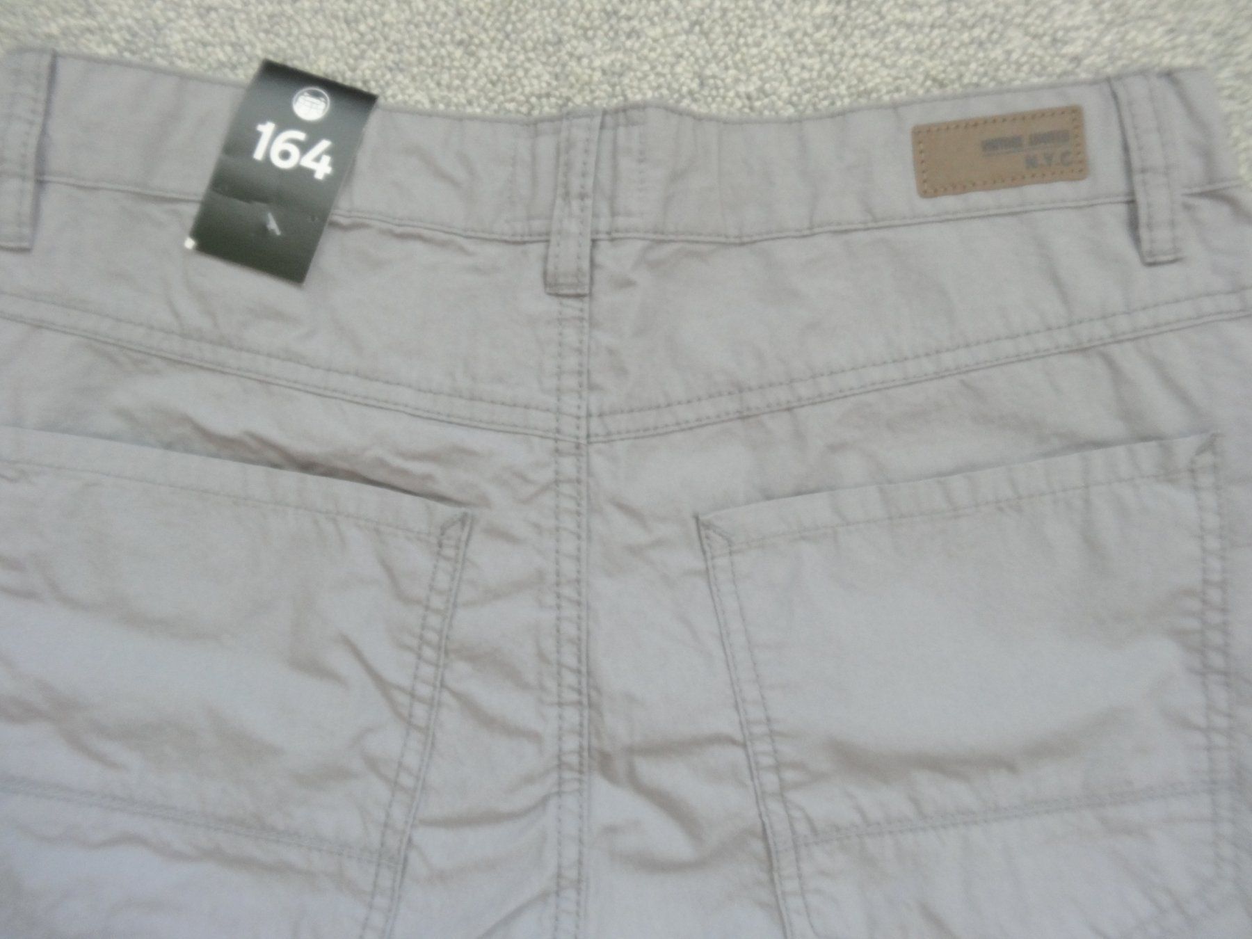 Pantaloni: Short Gr 164 Fabrikneu – Nuovo e nell'imballaggio originale da Rekingen AG venduto da nederland1 3