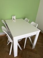 Esstisch mit vier Stühlen weiss guter Zustand