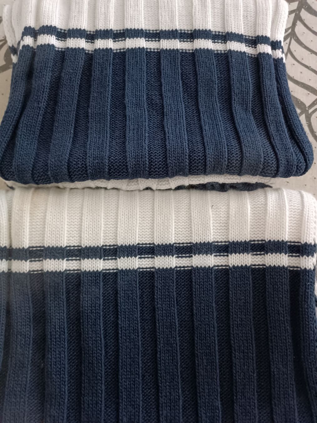 Foulards & écharpes: Sciarpa AMBRI  – D'occasion à Bellinzona par JasIvo 1