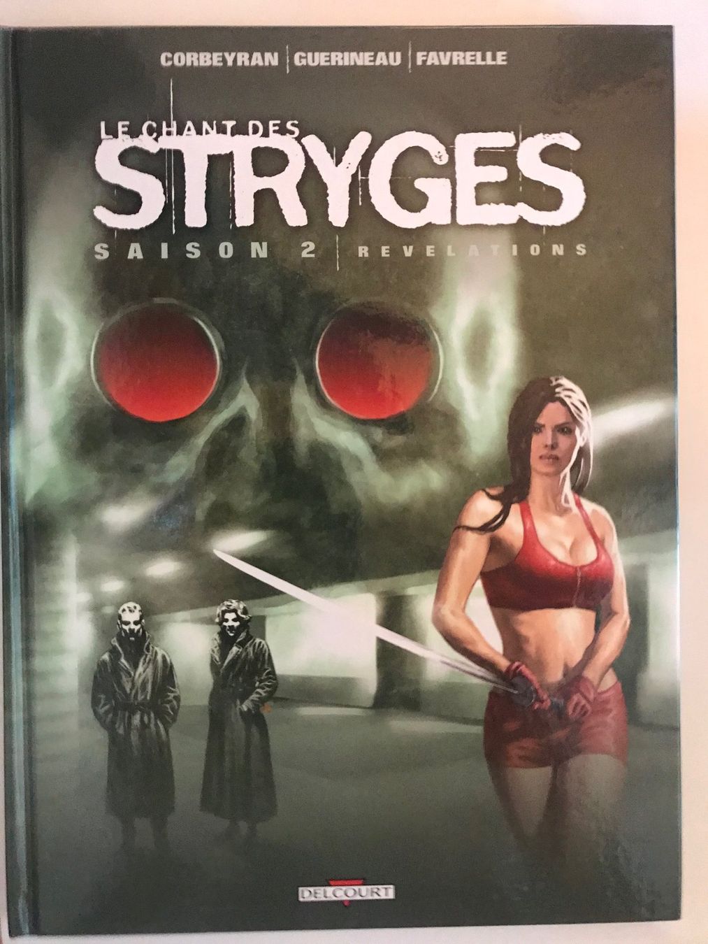 Fumetti: Le chant des Stryges - Saison 2 - Révélations – Usato da Commugny venduto da Alexnicolas11