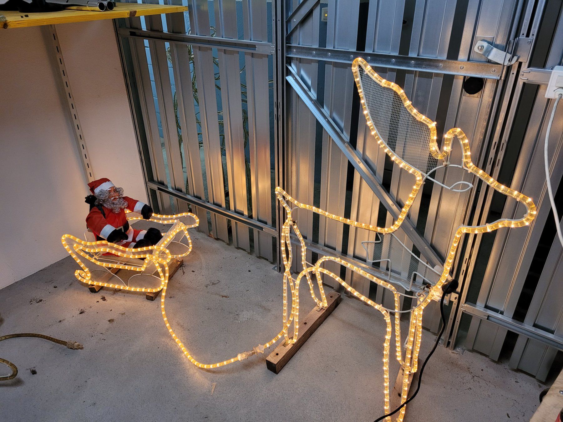 Tutte le decorazioni: Weihnachtsbeleuchtung – Usato da Pfäffikon SZ venduto da Chipy8 3