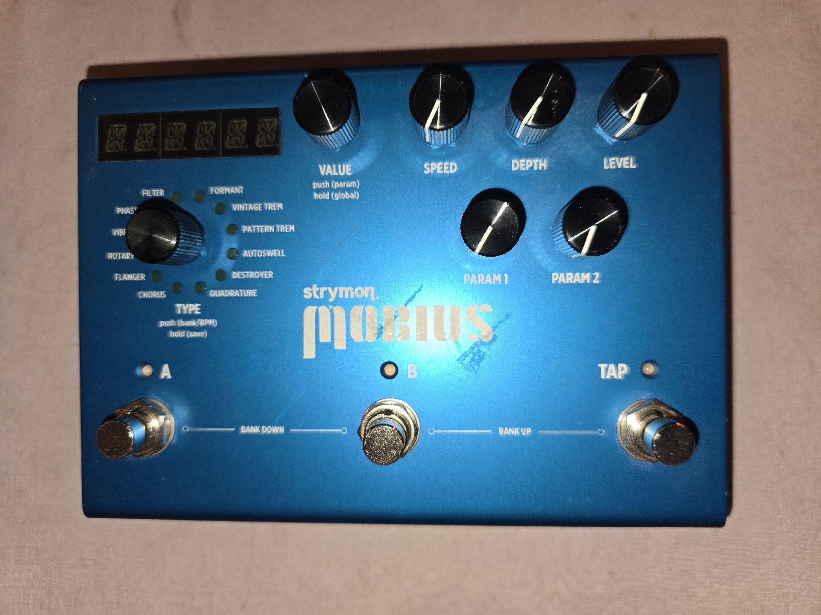 Strymon Strumenti musicali: STRYMON MOBIUS ...TOP !!! – Usato da Zürich venduto da Antiquedealer 5