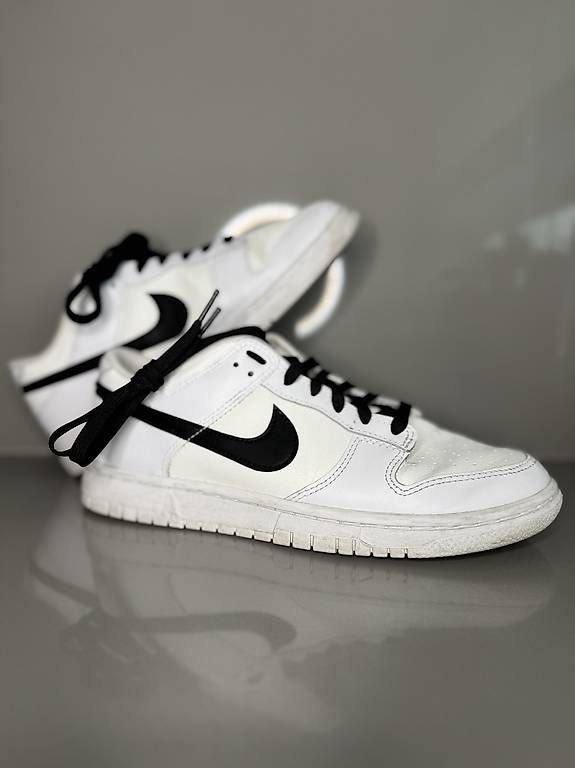 Scarpe da uomo: Nike Dunk low Reverse Panda *weiss/schwarz - Grösse 41 – Usato da Brütten venduto da mhf_d8f2 1