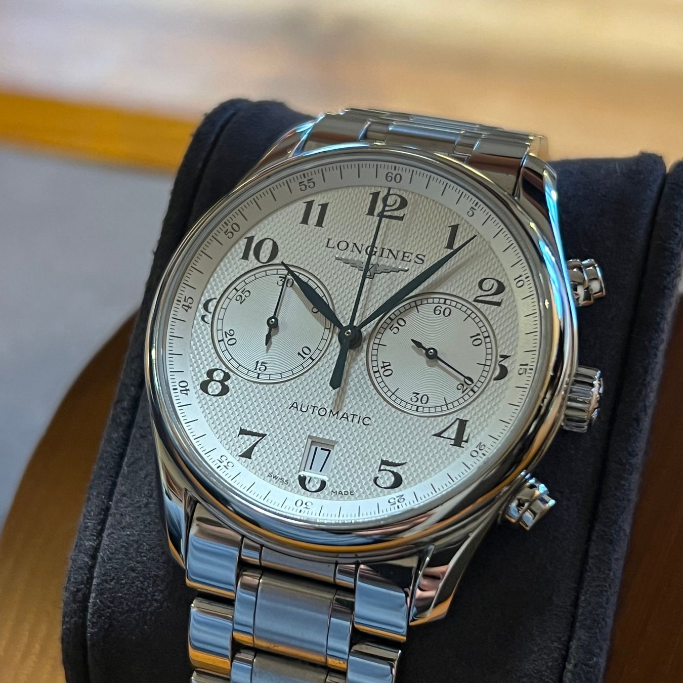 Longines Uhren: Longines Master Collection Chronograph Automatic Silver Dial – Gebraucht aus Carouge GE von Watchaser 2