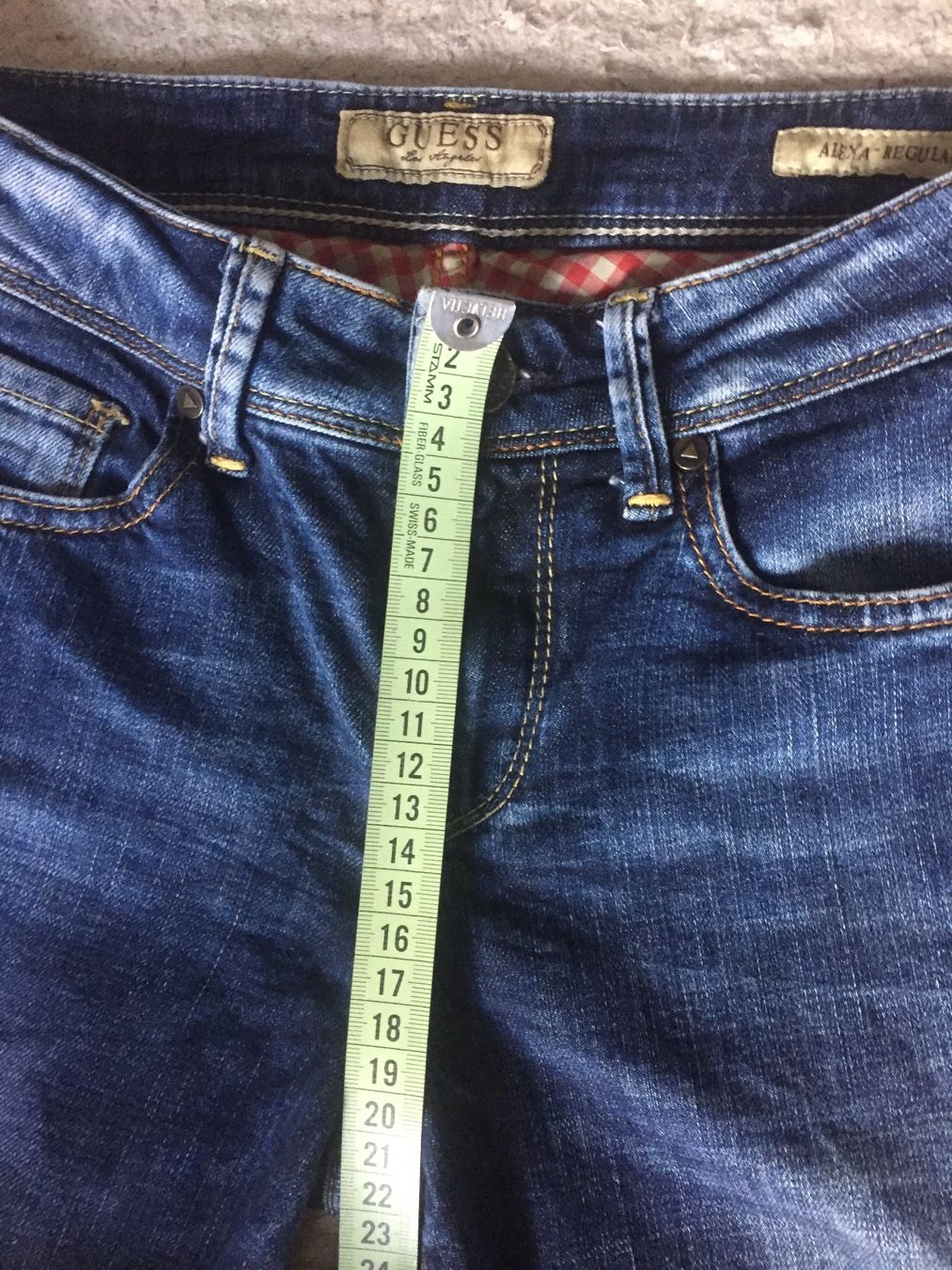 Guess Jeans: Vintage Jeans Damen GUESS – Usato da bern venduto da nao_7nrg 4