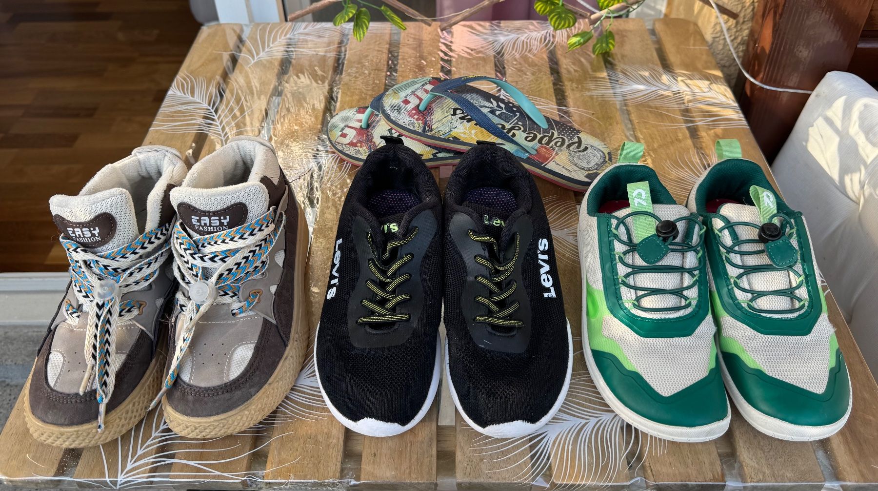 Reima Chaussures garçon: Kinderschuhe Set Gr. 34/35 – D'occasion à Zürich par iry_9mbn