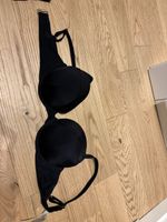 Victoria's Secret Black swimming top, 34DD - New